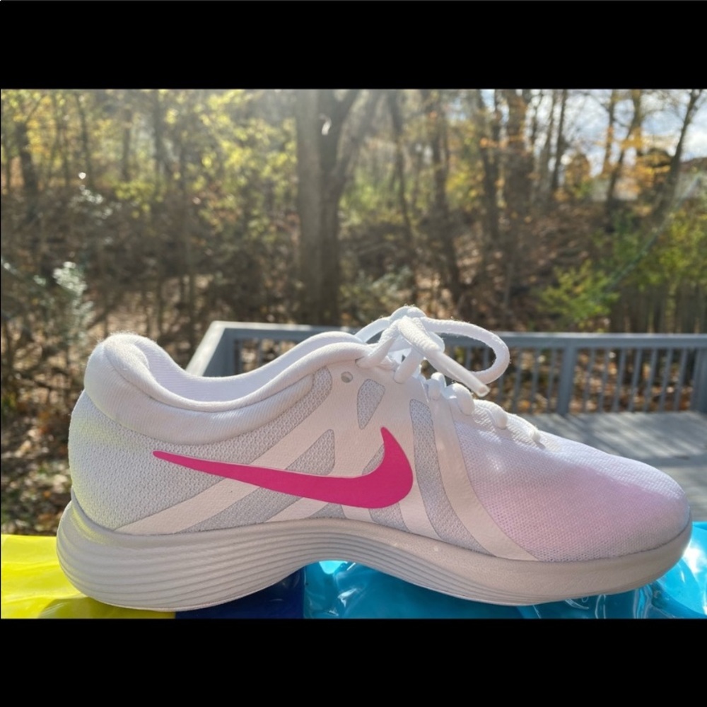 Nike Revolution 4 sneakers- Nike BOGO